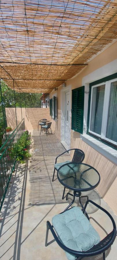 Apartments Lucky Lozovac Exterior photo